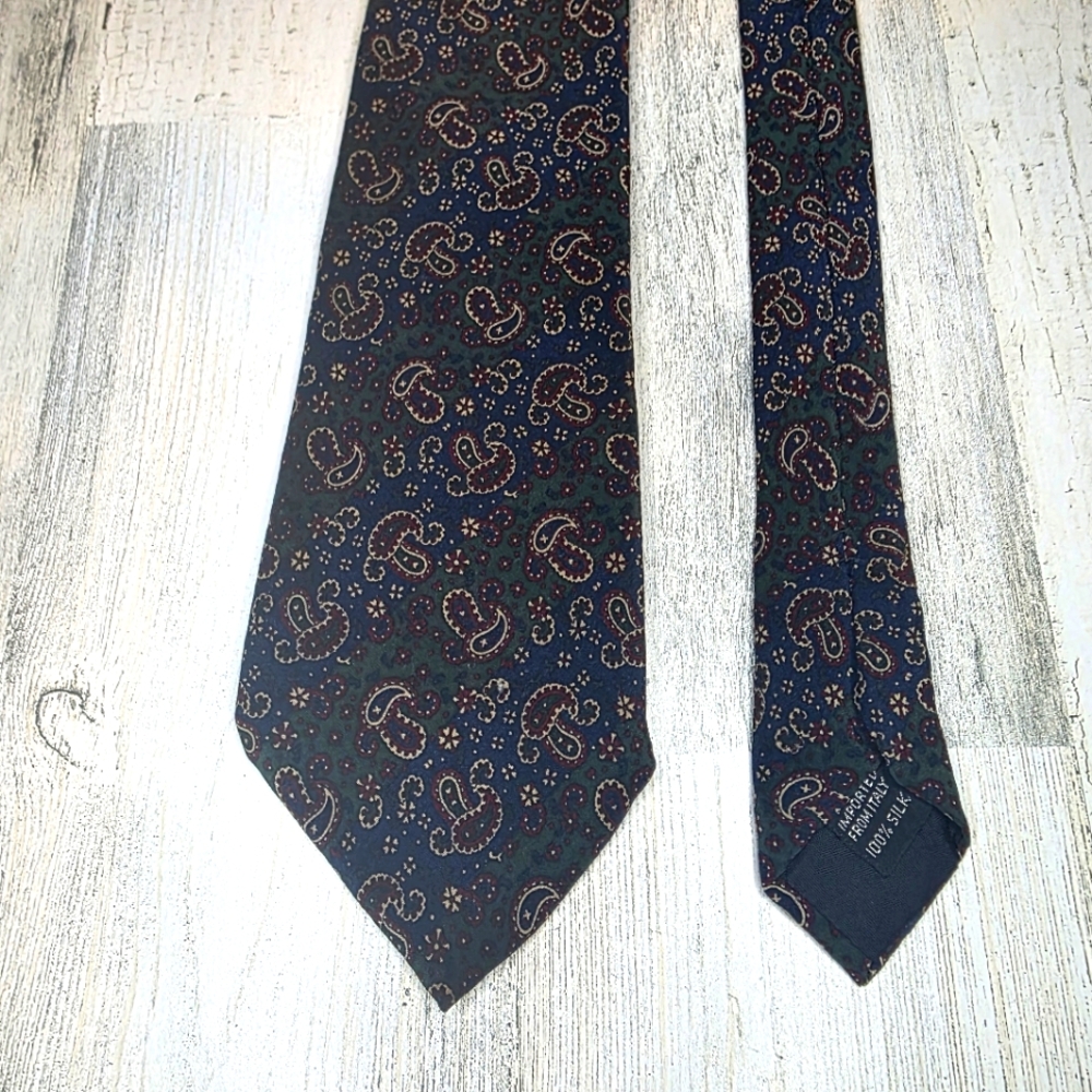 Vintage Tiger of Sweden 100% Silk Tie Paisley Print Navy Green Red